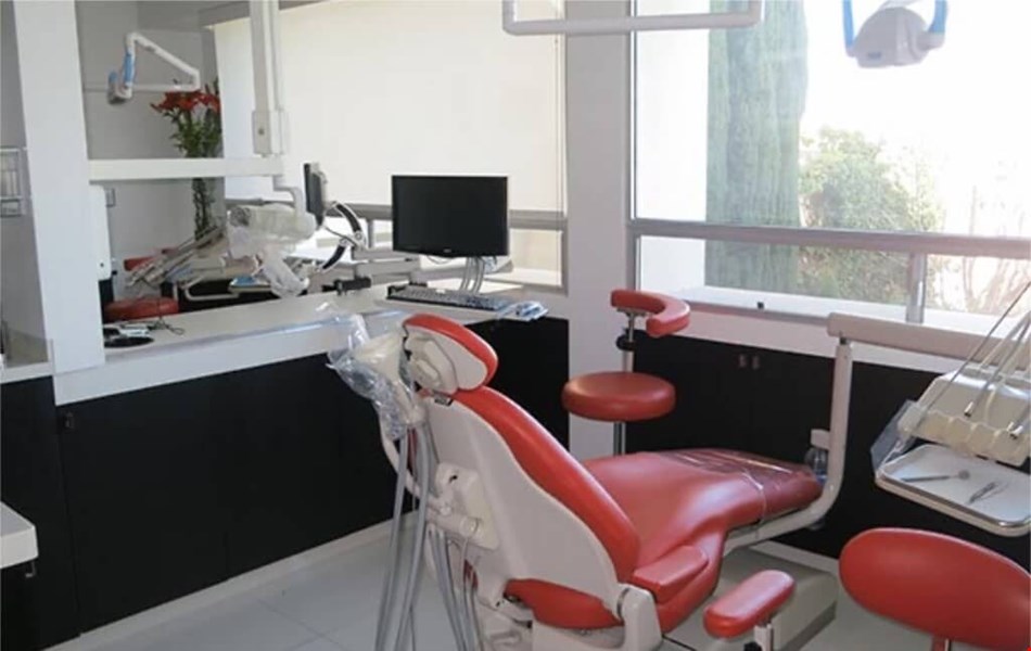 Dayo Dental 1